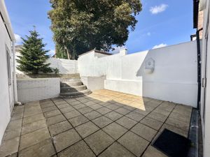 Patio- click for photo gallery